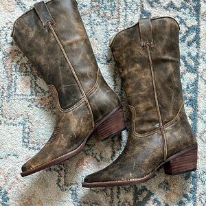 Steve Madden Distressed Brown Heeled Boots